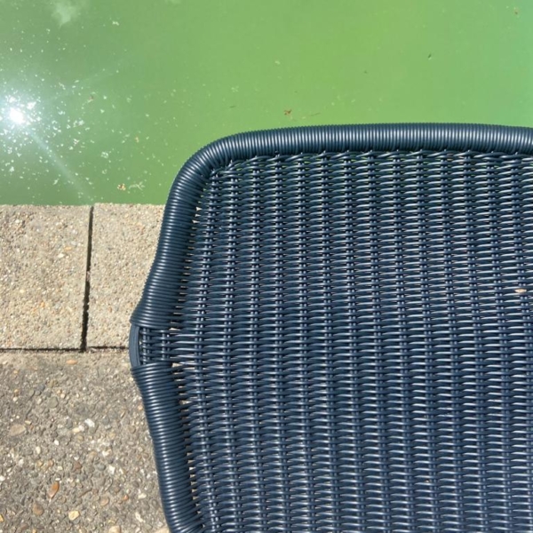 Kakī low stool outdoor • outlet