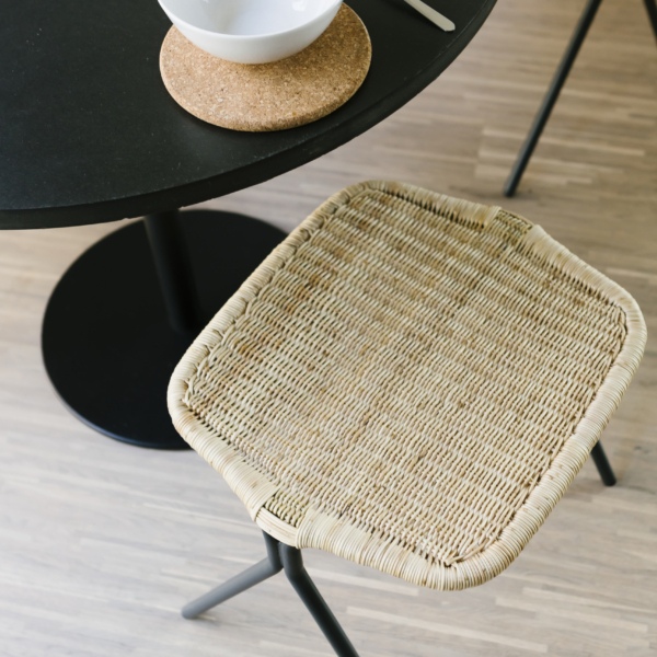 Kakī low stool indoor • outlet