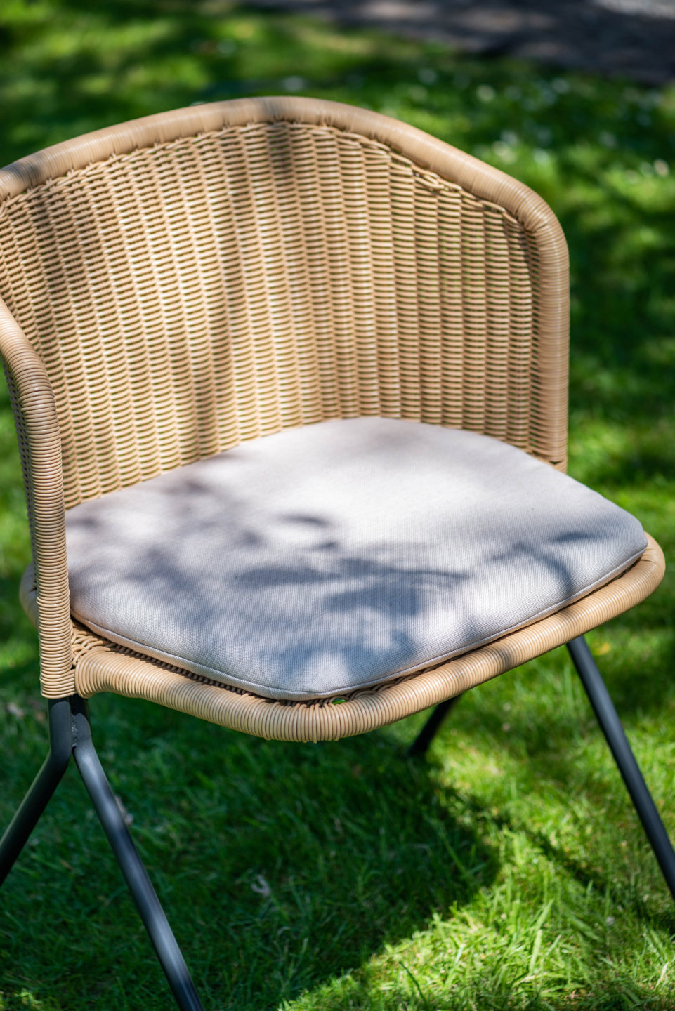 Kakī armchair outdoor