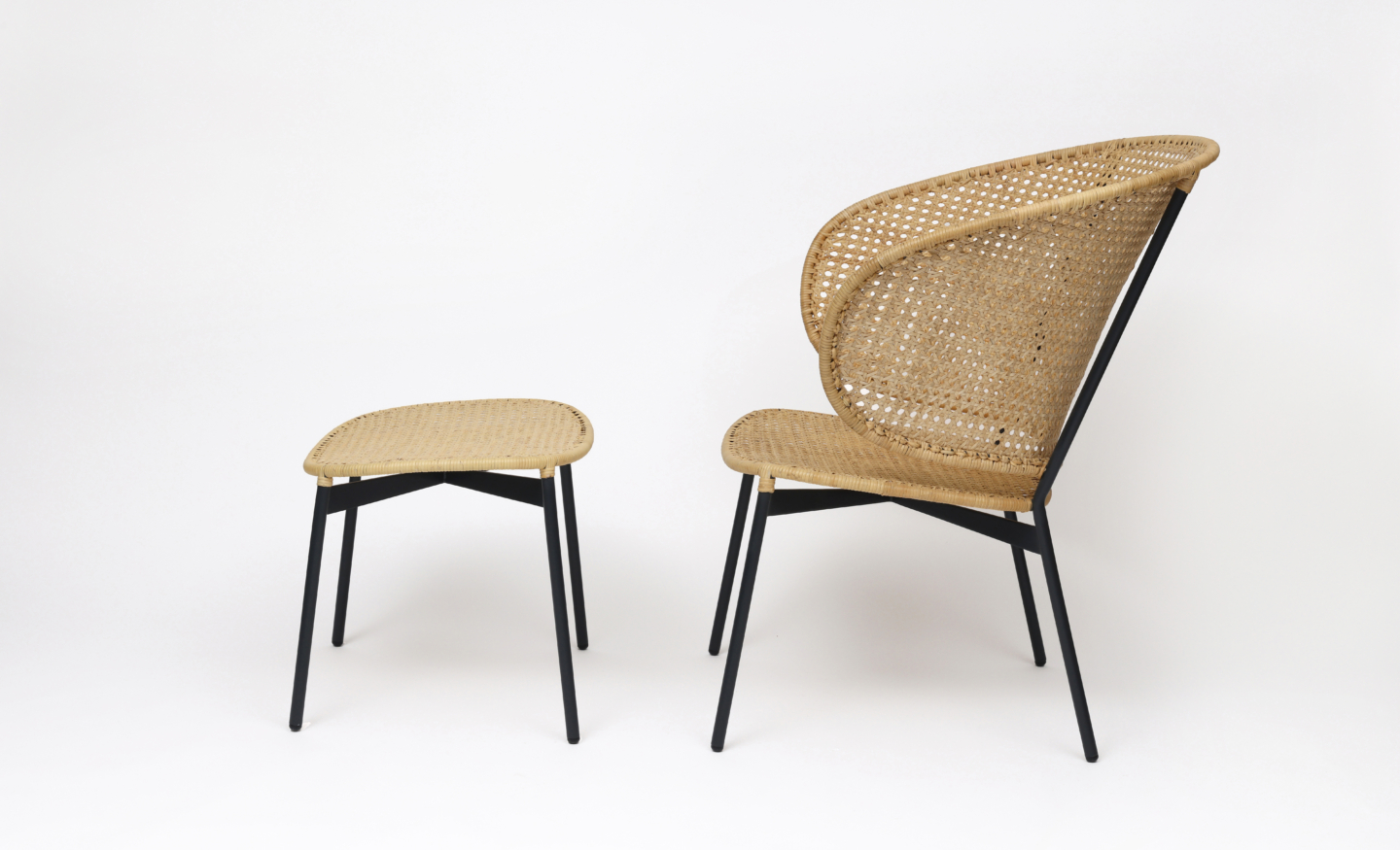 Gorm highback & footstool natural | indoor • outlet